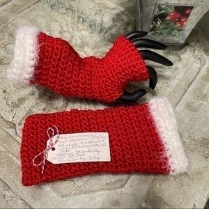 Handmade Extra Soft Red Glitter Fuzzy White Texting Fingerless Gloves